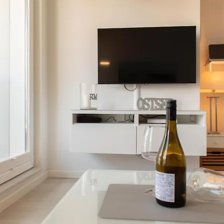 Sunshine Beachhouse 111